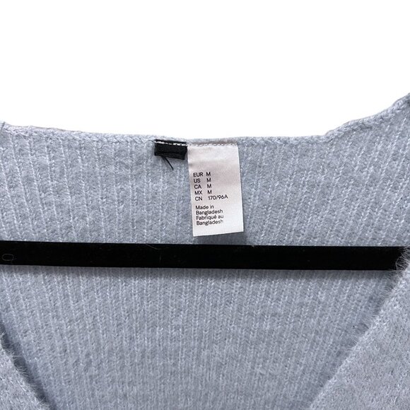 H&M Baby blue Crop  V-Neck Sweater M - Picture 2 of 4